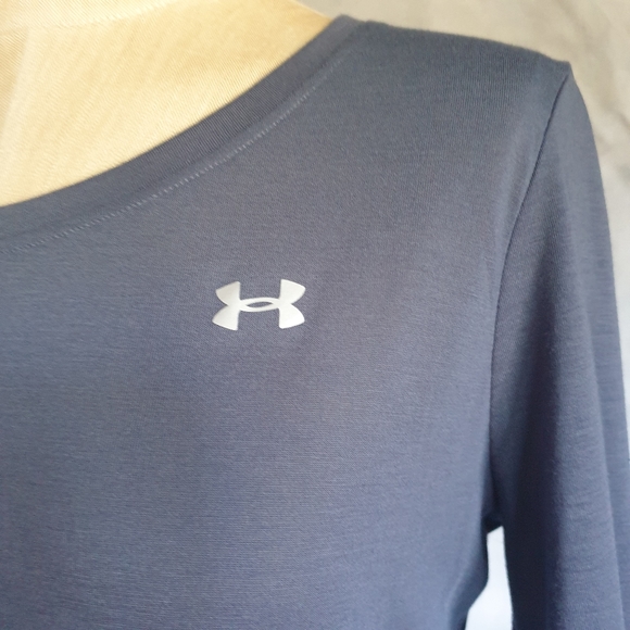 Under Armour Wm's Whisperlight Long Sleeve Active Top w/ Mesh Back Panel Blue Sm - Picture 8 of 16